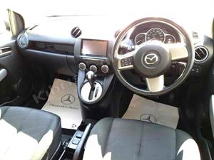 kibris-araba-com-kktc-araba-bayi-oto-galeri-satilik-arac-ilan-Plakasız 2 El 2014 Mazda  Demio  1.3