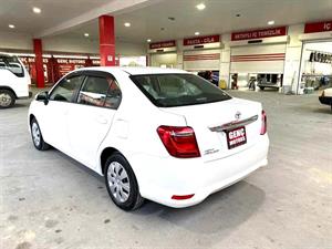 kibris-araba-com-kktc-araba-bayi-oto-galeri-satilik-arac-ilan-Plakasız 2 El 2018 Toyota  Corolla Axio  1.5