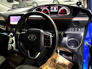 kibris-araba-com-kktc-araba-bayi-oto-galeri-satilik-arac-ilan-Plakasız 2 El 2020 Toyota  Sienta  1.5