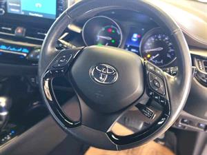 kibris-araba-com-kktc-araba-bayi-oto-galeri-satilik-arac-ilan-Plakasız 2 El 2020 Toyota  C-HR  Hybrid