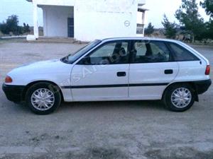 kibris-araba-com-kktc-araba-bayi-oto-galeri-satilik-arac-ilan-İkinci El 1994 Opel  Astra  1.4i