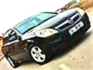 kibris-araba-com-kktc-araba-bayi-oto-galeri-satilik-arac-ilan-Sıfır 2006 Opel  Vectra  1.6