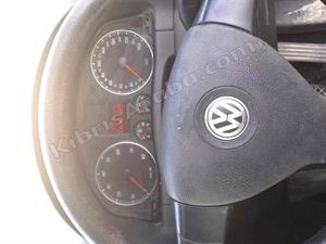 kibris-araba-com-kktc-araba-bayi-oto-galeri-satilik-arac-ilan-İkinci El 2006 Volkswagen  Golf  1.6 FSI