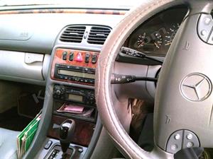 kibris-araba-com-kktc-araba-bayi-oto-galeri-satilik-arac-ilan-İkinci El 1999 Mercedes-Benz  CLK  320 Avantgarde