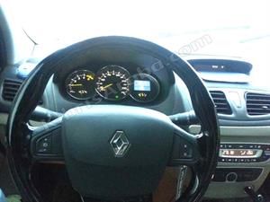 kibris-araba-com-kktc-araba-bayi-oto-galeri-satilik-arac-ilan-İkinci El 2011 Renault  Megane  1.5 dCi Privilege