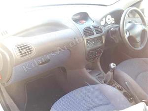 kibris-araba-com-kktc-araba-bayi-oto-galeri-satilik-arac-ilan-İkinci El 2004 Peugeot  206  1.4