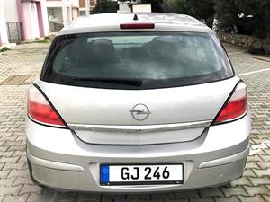 kibris-araba-com-kktc-araba-bayi-oto-galeri-satilik-arac-ilan-İkinci El 2004 Opel  Astra  1.6
