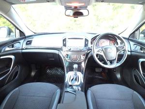 kibris-araba-com-kktc-araba-bayi-oto-galeri-satilik-arac-ilan-İkinci El 2014 Opel  Insignia  1.6