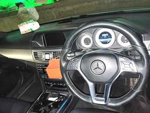 kibris-araba-com-kktc-araba-bayi-oto-galeri-satilik-arac-ilan-İkinci El 2015 Mercedes-Benz  E-Class  E220 CDI AMG Line Premium