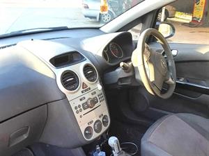 kibris-araba-com-kktc-araba-bayi-oto-galeri-satilik-arac-ilan-İkinci El 2007 Opel  Corsa  1.4