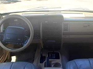 kibris-araba-com-kktc-araba-bayi-oto-galeri-satilik-arac-ilan-İkinci El 1995 Jeep  Grand Cherokee  5.2 V8