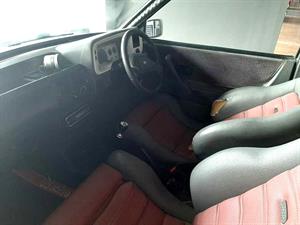 kibris-araba-com-kktc-araba-bayi-oto-galeri-satilik-arac-ilan-İkinci El 1988 Ford  RS Turbo  1.6i