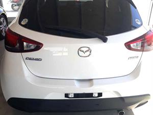 kibris-araba-com-kktc-araba-bayi-oto-galeri-satilik-arac-ilan-İkinci El 2016 Mazda  Demio  1.5