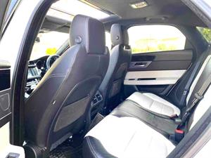 kibris-araba-com-kktc-araba-bayi-oto-galeri-satilik-arac-ilan-İkinci El 2018 Jaguar  X-FR  Sport  2.0 V6