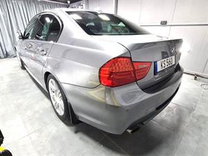 kibris-araba-com-kktc-araba-bayi-oto-galeri-satilik-arac-ilan-İkinci El 2010 BMW  3-Serisi  320i M Sport