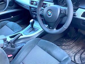 kibris-araba-com-kktc-araba-bayi-oto-galeri-satilik-arac-ilan-İkinci El 2010 BMW  3-Serisi  320i M Sport