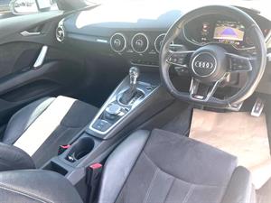 kibris-araba-com-kktc-araba-bayi-oto-galeri-satilik-arac-ilan-İkinci El 2017 Audi  TT Quattro S Line  2.0 TSİ