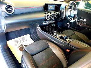 kibris-araba-com-kktc-araba-bayi-oto-galeri-satilik-arac-ilan-Plakasız 2 El 2019 Mercedes-Benz  A-Class  A180 d Amg Premium