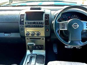 kibris-araba-com-kktc-araba-bayi-oto-galeri-satilik-arac-ilan-İkinci El 2007 Nissan  Navara  Aventura 2.5