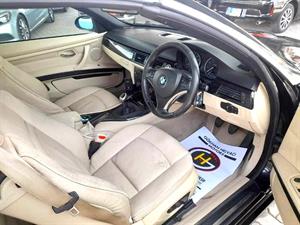 kibris-araba-com-kktc-araba-bayi-oto-galeri-satilik-arac-ilan-İkinci El 2012 BMW  3-Serisi  320i M Sport