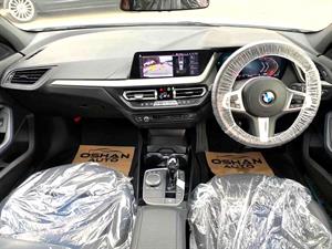 kibris-araba-com-kktc-araba-bayi-oto-galeri-satilik-arac-ilan-Plakasız 2 El 2020 BMW  1-Serisi  118d M Paket
