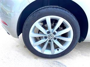 kibris-araba-com-kktc-araba-bayi-oto-galeri-satilik-arac-ilan-Plakasız 2 El 2018 Volkswagen  Golf  1.2 TSI