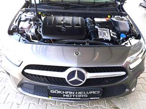 kibris-araba-com-kktc-araba-bayi-oto-galeri-satilik-arac-ilan-Plakasız 2 El 2019 Mercedes-Benz  A-Class  A180 d Sport Executive