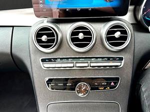 kibris-araba-com-kktc-araba-bayi-oto-galeri-satilik-arac-ilan-İkinci El 2019 Mercedes-Benz  C-Class  C3000 d AMG Line premium plus