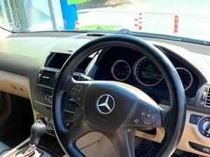 kibris-araba-com-kktc-araba-bayi-oto-galeri-satilik-arac-ilan-İkinci El 2009 Mercedes-Benz  C-Class  C180 Komp. BlueEfficiency