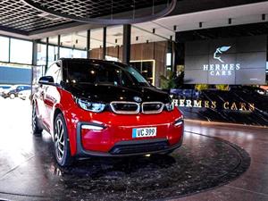 kibris-araba-com-kktc-araba-bayi-oto-galeri-satilik-arac-ilan-İkinci El 2019 BMW  İ 8 Hibryd  1499