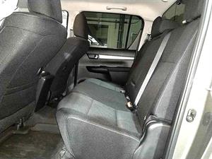 kibris-araba-com-kktc-araba-bayi-oto-galeri-satilik-arac-ilan-Sıfır 2023 Toyota  Hilux  2.4
