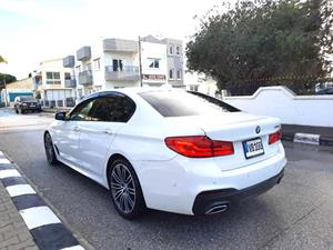 kibris-araba-com-kktc-araba-bayi-oto-galeri-satilik-arac-ilan-İkinci El 2019 BMW  5-Serisi  523d M Sport