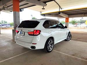 kibris-araba-com-kktc-araba-bayi-oto-galeri-satilik-arac-ilan-Plakasız 2 El 2019 BMW  X5  3.0i xDrive M Sport