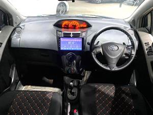 kibris-araba-com-kktc-araba-bayi-oto-galeri-satilik-arac-ilan-İkinci El 2011 Toyota  Yaris  1.3